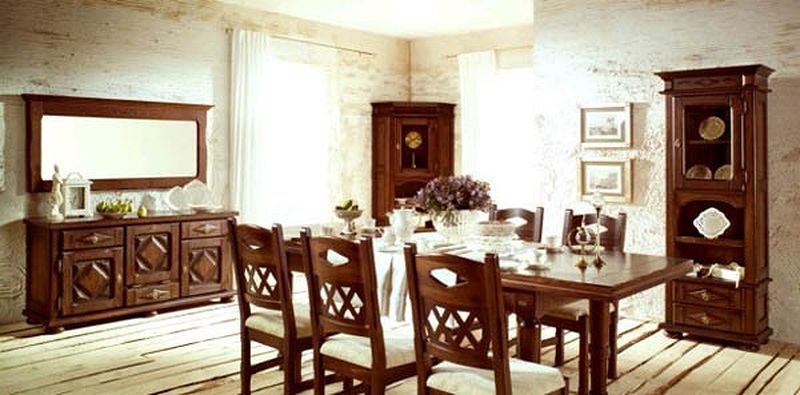 Colonial style in the interior